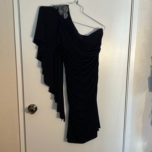 Cachet Dress Size 12 (Navy Blue)